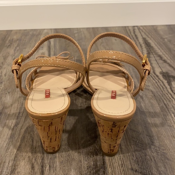 Prada Patent Leather Nude Sandals Wedges Shoes - Picture 6 of 15